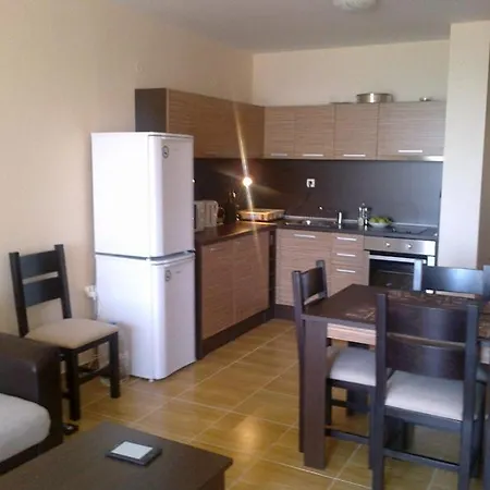 25 Apartman