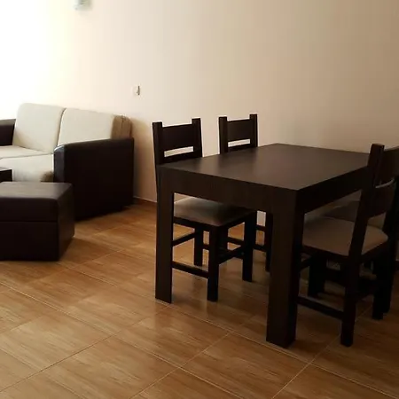 25 Szveti Vlasz